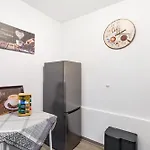 Apartment Astrid *